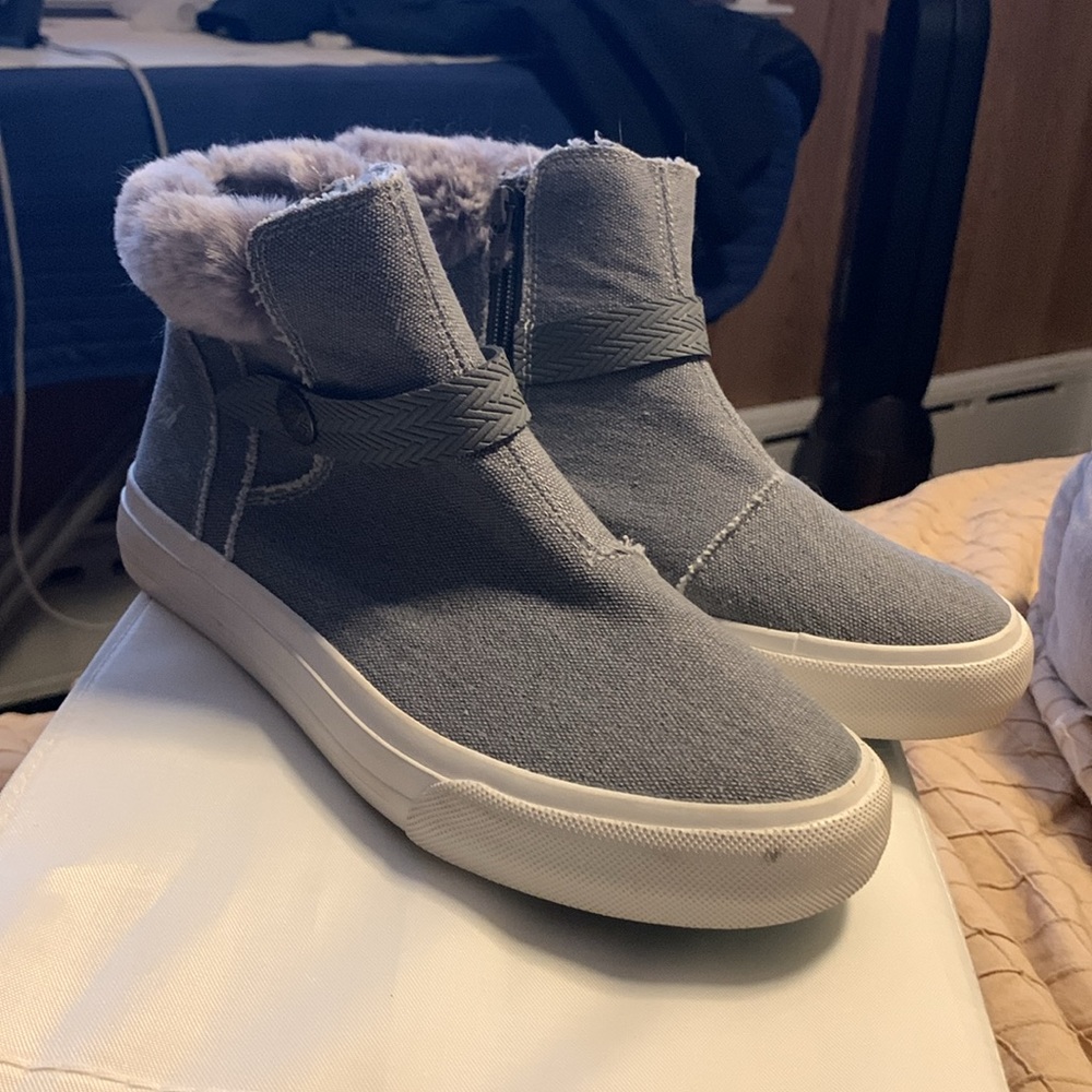 Brand New shoes, size 7.5